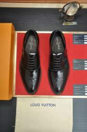 Picture of Louis Vuitton Shoes _SKULVsz38-45mnf066614413
